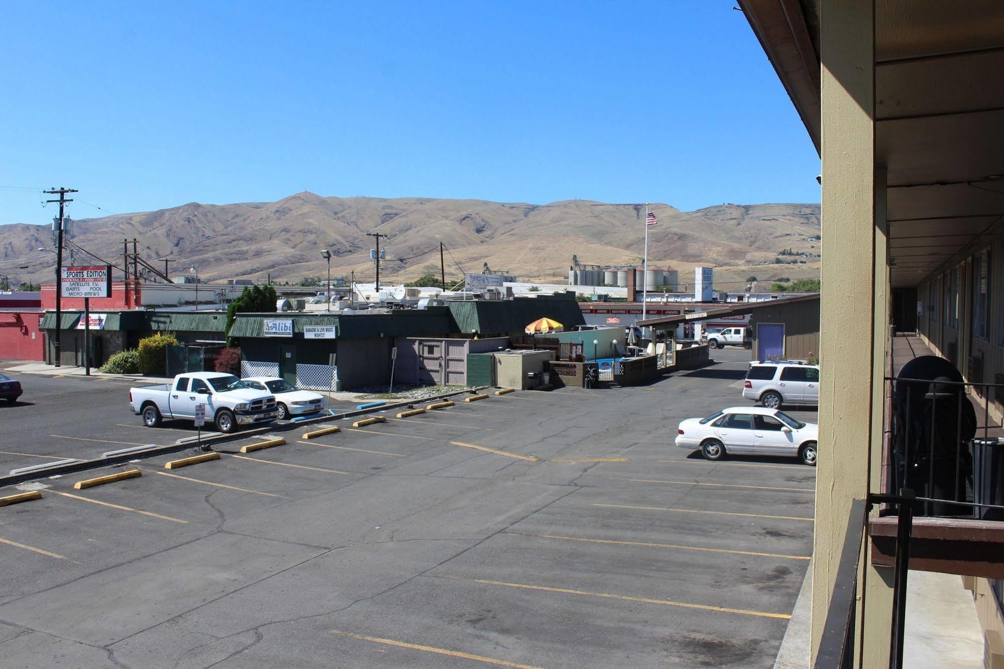 Cedars Inn Lewiston Buitenkant foto